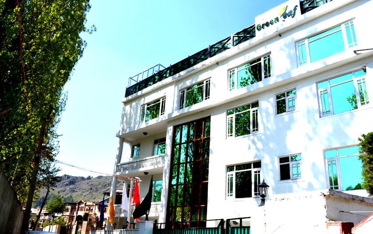 Srīnagar Hotel Green Leaf מראה חיצוני תמונה