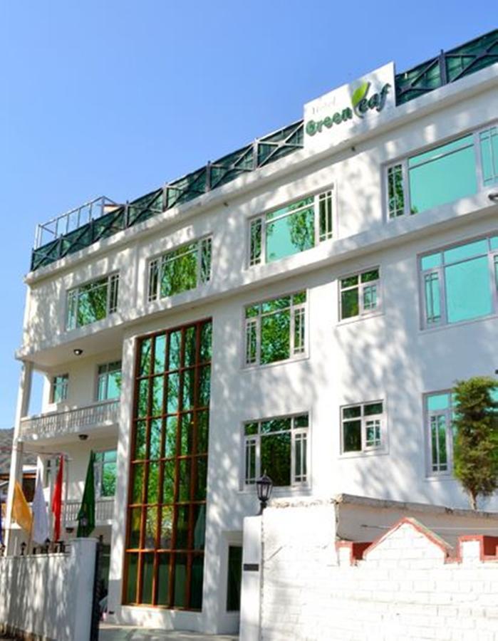 Srīnagar Hotel Green Leaf מראה חיצוני תמונה